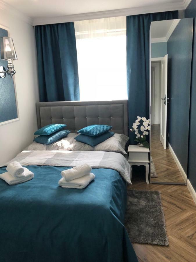 Family & Business Sauna Apartments No1 Lesny Nad Zalewem Cedzyna Unikat - 3 Bedroom With Private Sauna, Bath With Hydromassage, Terrace, Garage, Catering Options เคียลเซ ภายนอก รูปภาพ